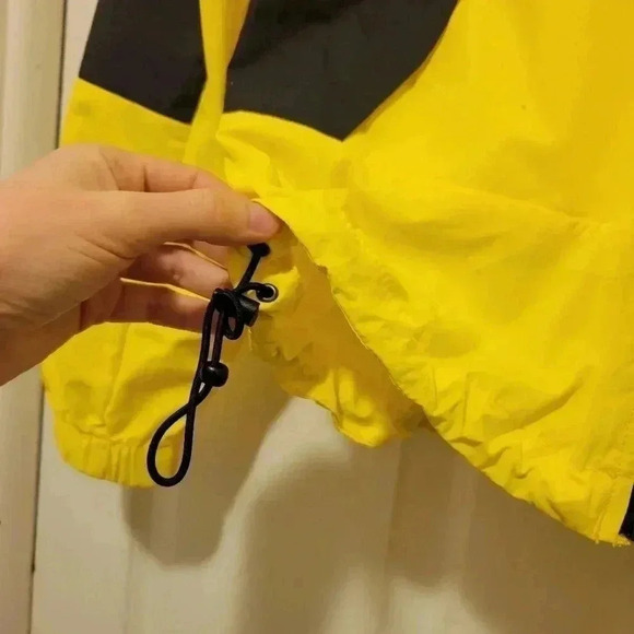The North Face Peril Wind jacket in yellow black colorblock windbreaker XS - Picture 6 of 10